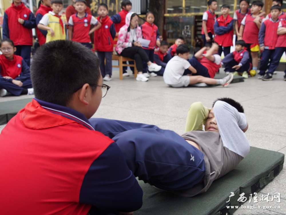 微信图片_20251112145626_266_261 微信图片_20251112145626_266_261